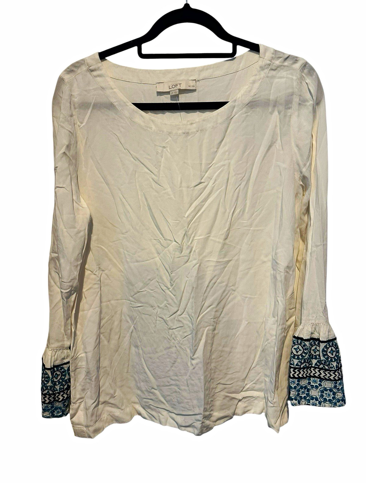 LOFT Petites Women’s Ivory Pullover Blouse Blue Embroidered Bell Sleeve LP