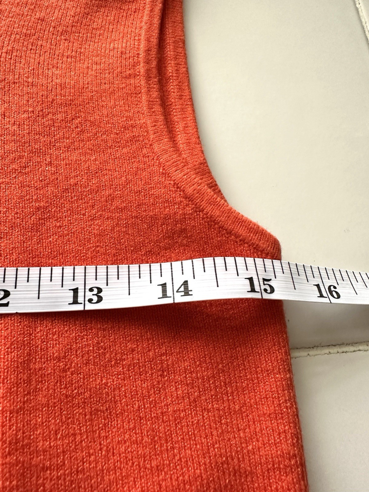 2Bella Boutique Silk Blend Coral Sweater Tank Top NWT Women’s Large Square Neck