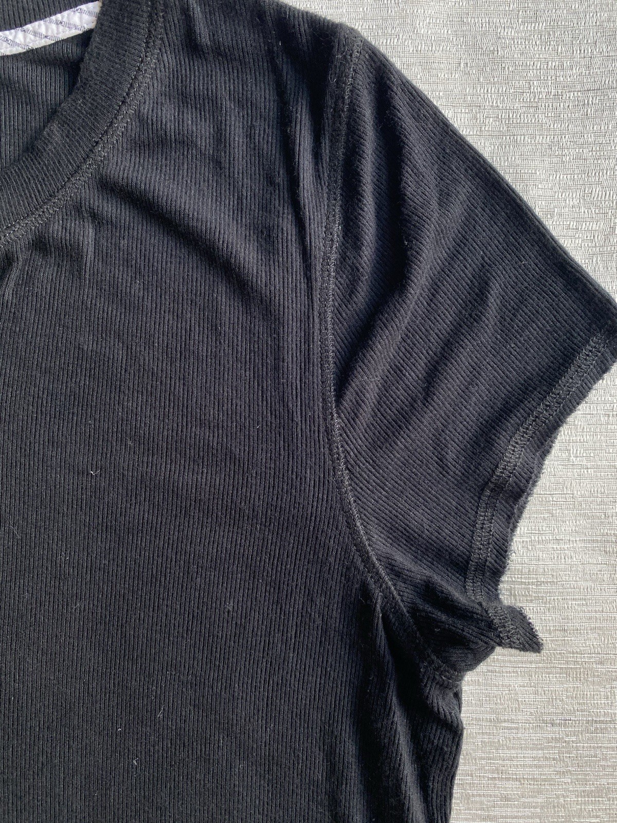 Pure + Good By Anthropology Women’s Black Rib Knit Henley Short Sleeve Top L