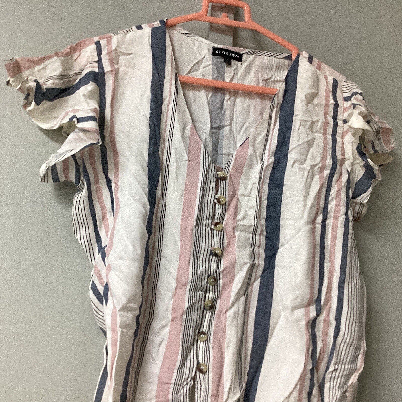 Style Envy Size Large Striped Button Blouse Women’s Short Fluttter Sleeves Tie