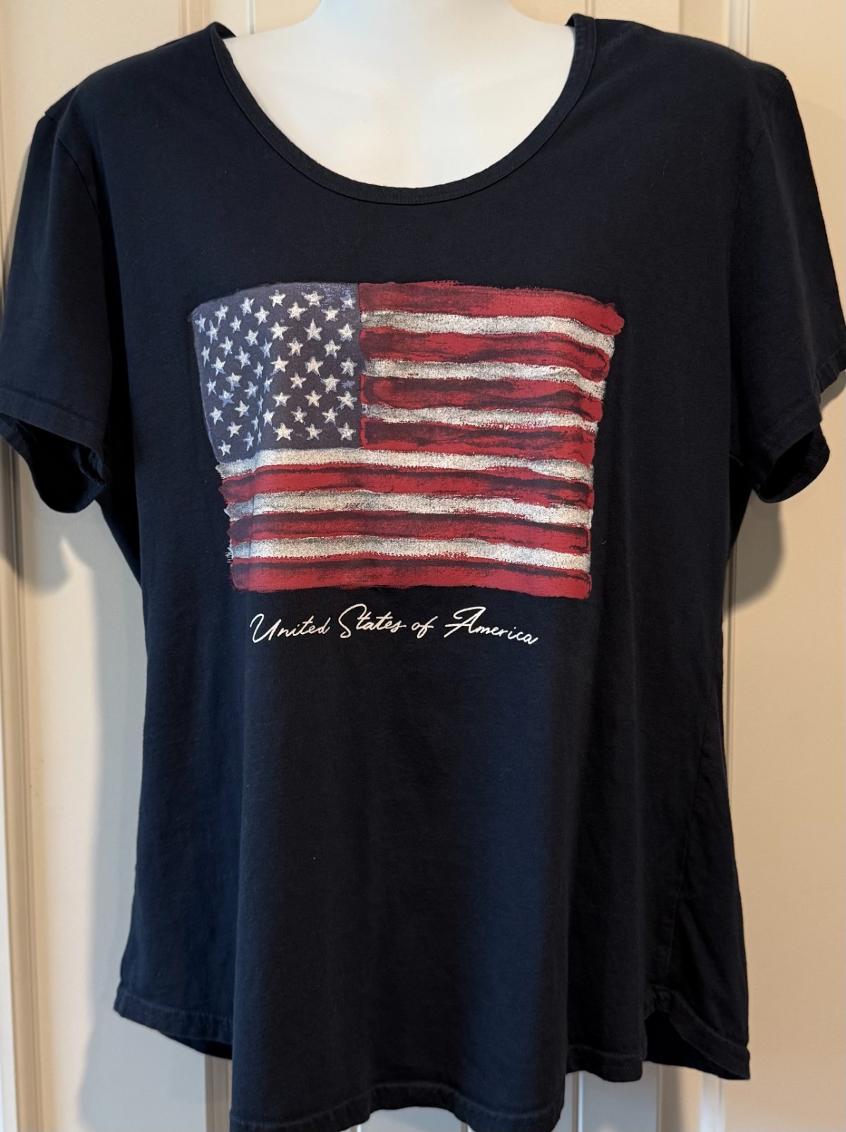 General Standard Navy Blue Flag Cotton Short Sleeve T-Shirt – Women’s Large