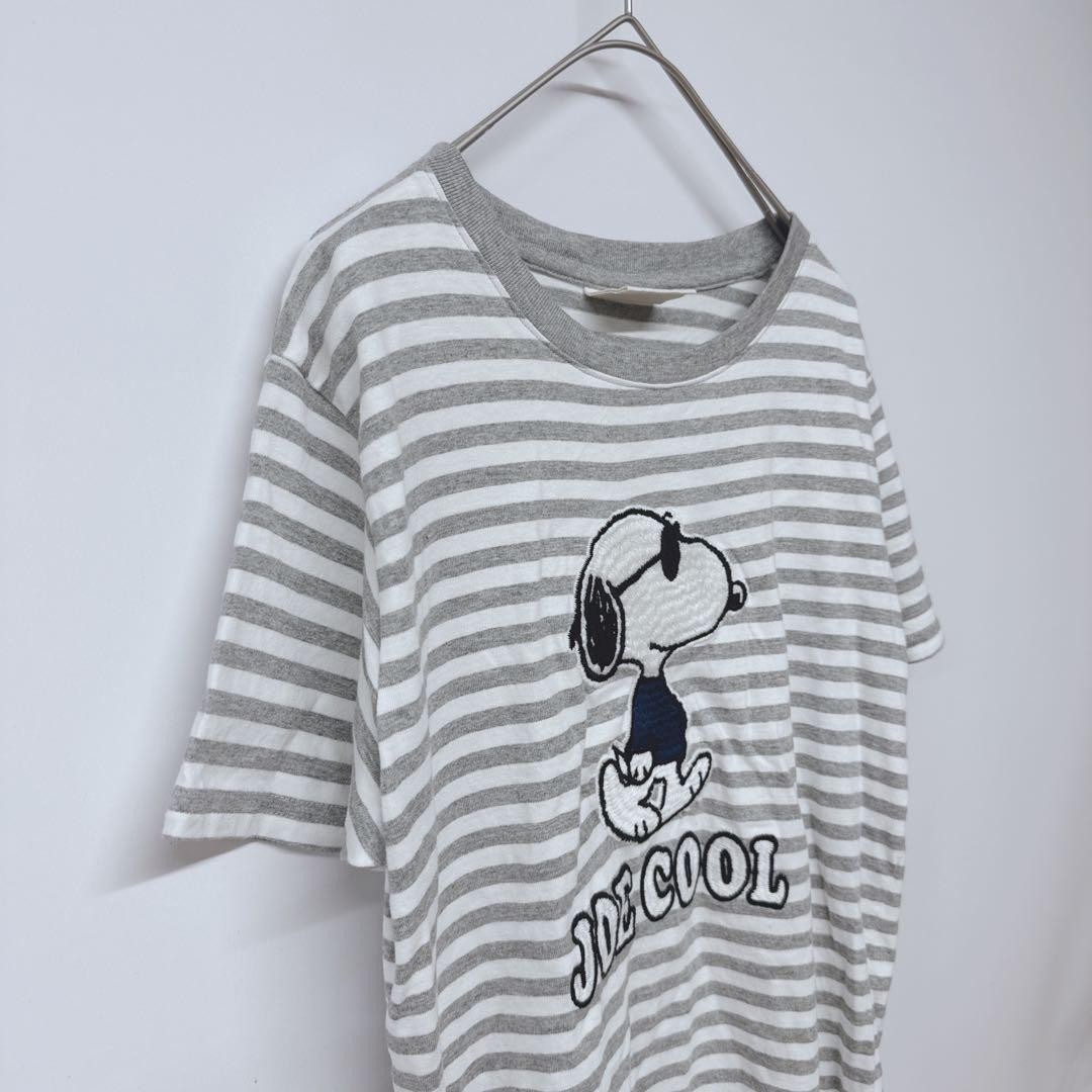 Peanuts Snoopy T-shirt Short Sleeve Cotton White Gray M Near Mint Condition