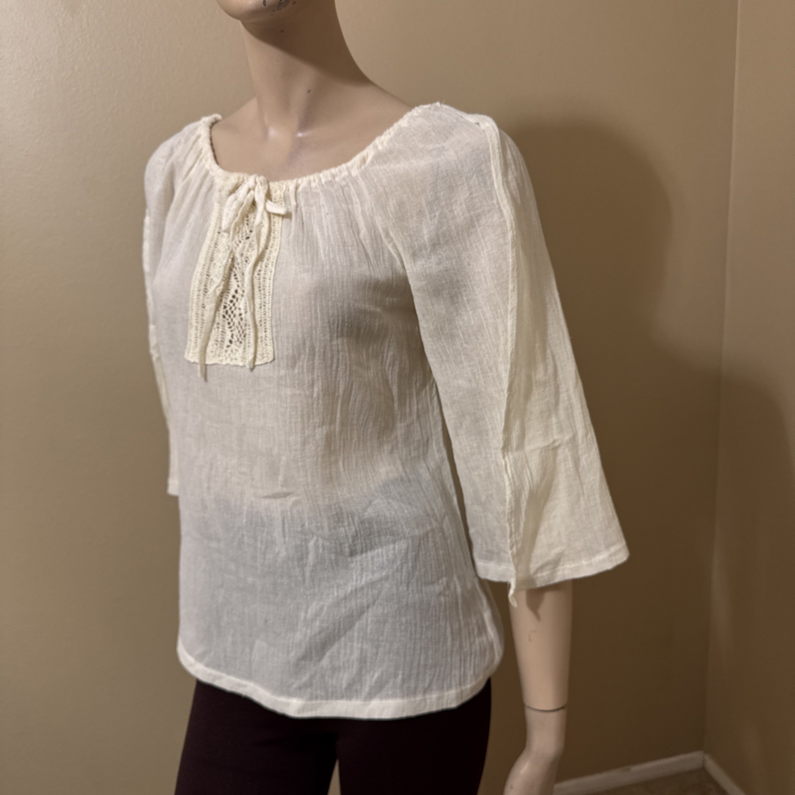Women’s Ivory Cotton Casual Boho Lace Long Sleeve Slit Tied Size M Blouse Top