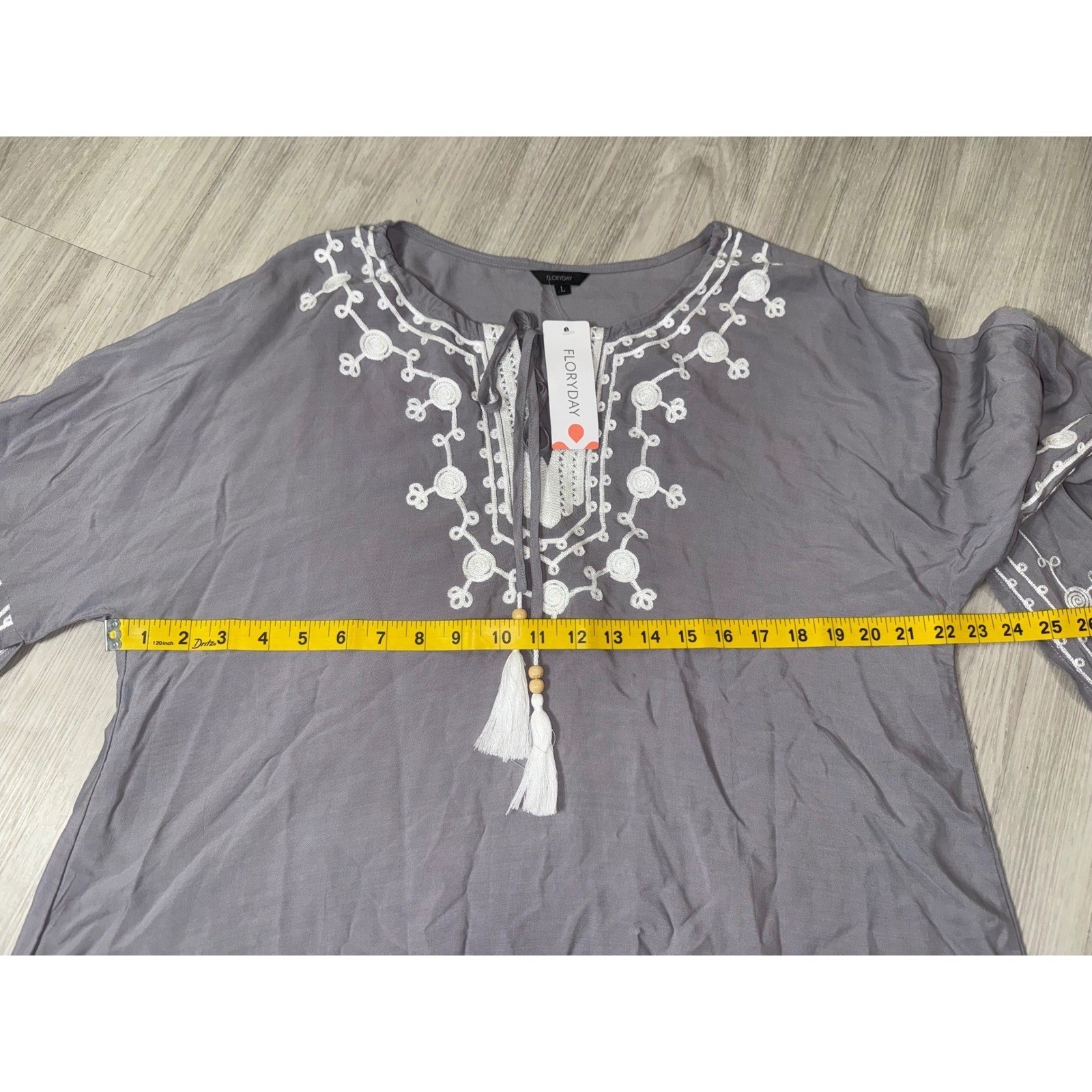 Floryday Grey Embroidered Boho Tunic Top Bell Sleeve Tassel Tie Size L NWT