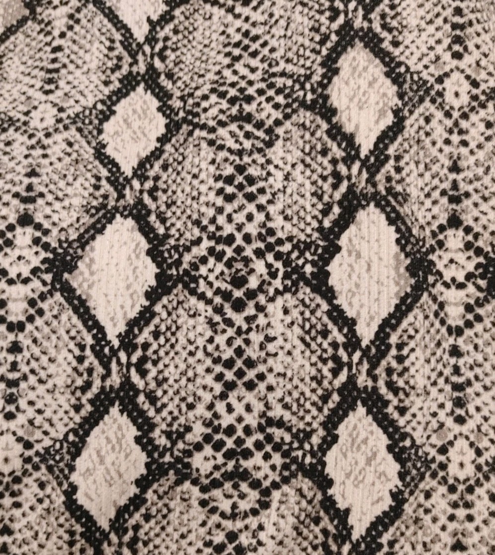 Buckle Black & White Snake Skin 1pc Bodysuit Mock Neck Long Sleeves Women’s XL