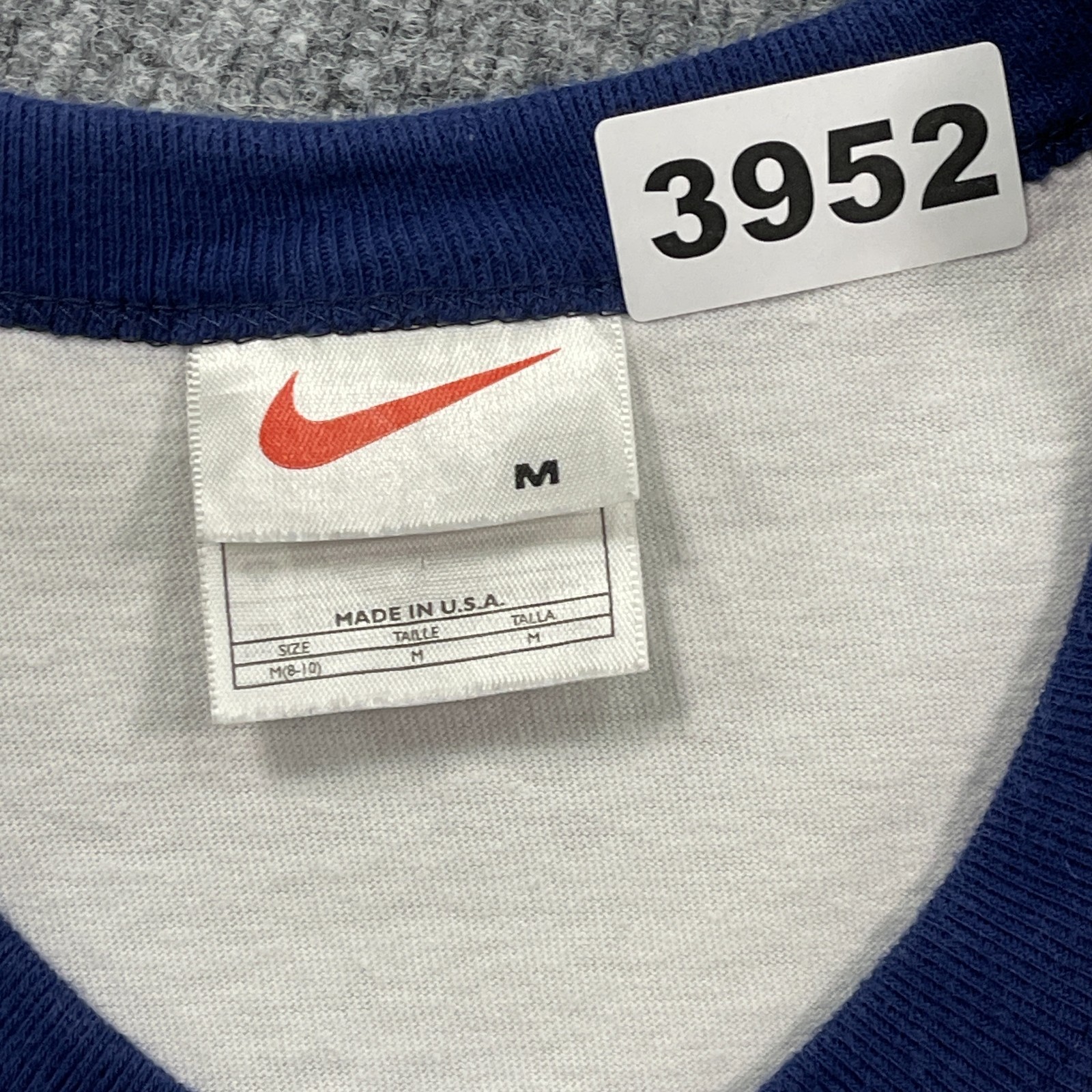 Vintage 90s NIKE Embroidered Center Swoosh Shirt Womens Medium 18×23 White Blue