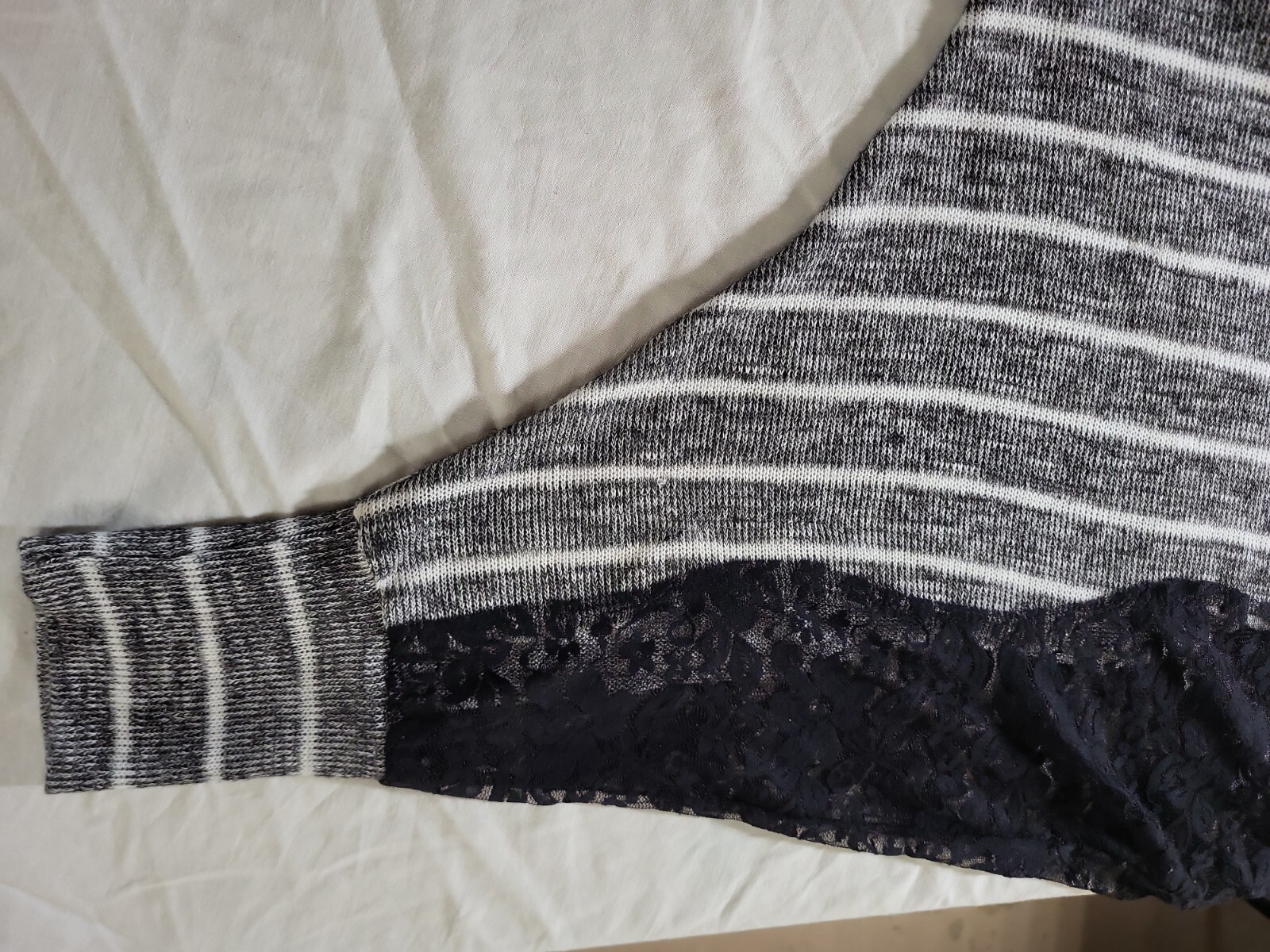 Living Doll Los Angeles XL Woman’s Black Lace w/Gray-White striped Button Srug