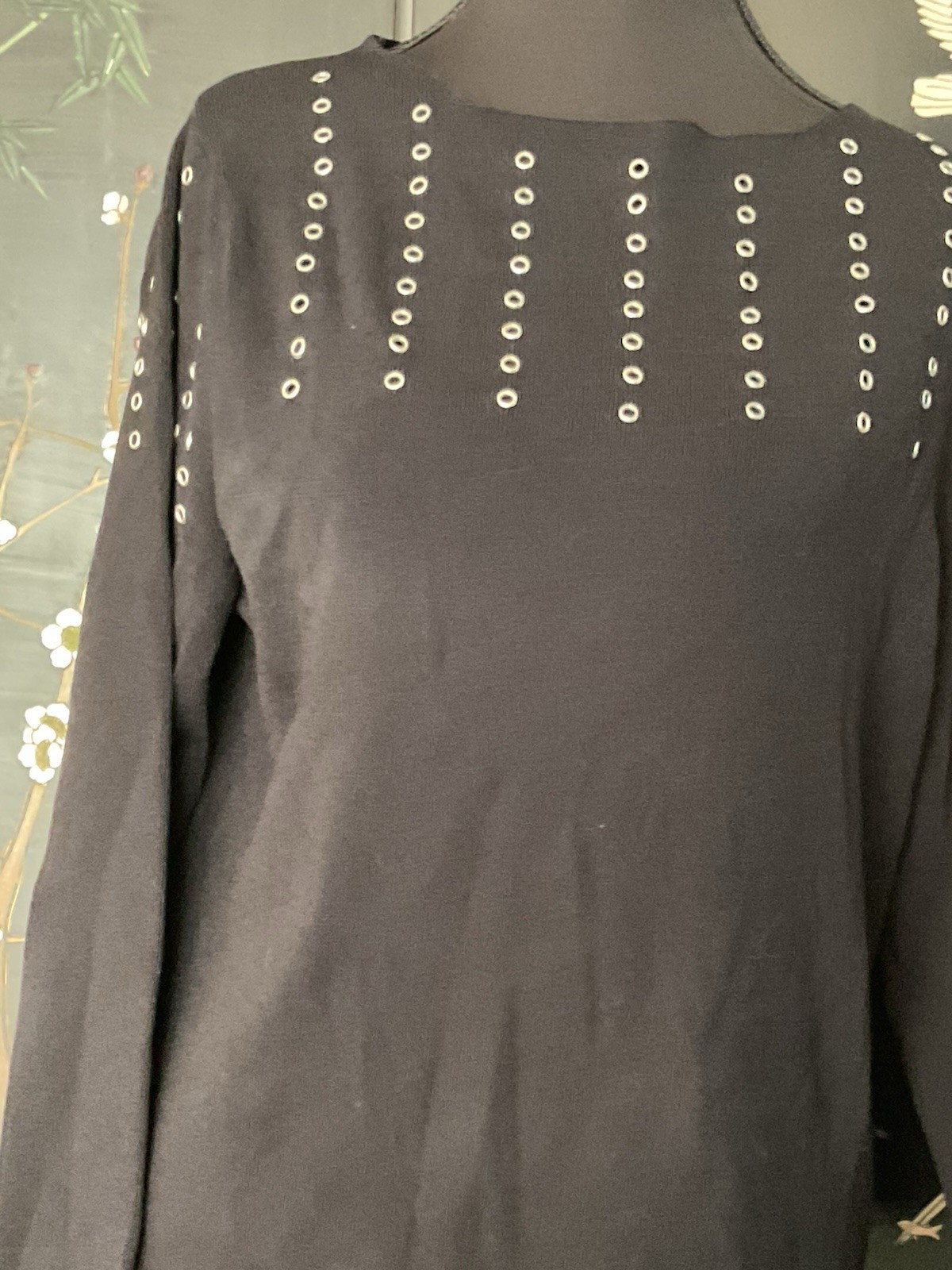 Rock Star Grommeted Rayon & Nylon 3/4 Sleeve Stretchy Sweater/Top Sz L