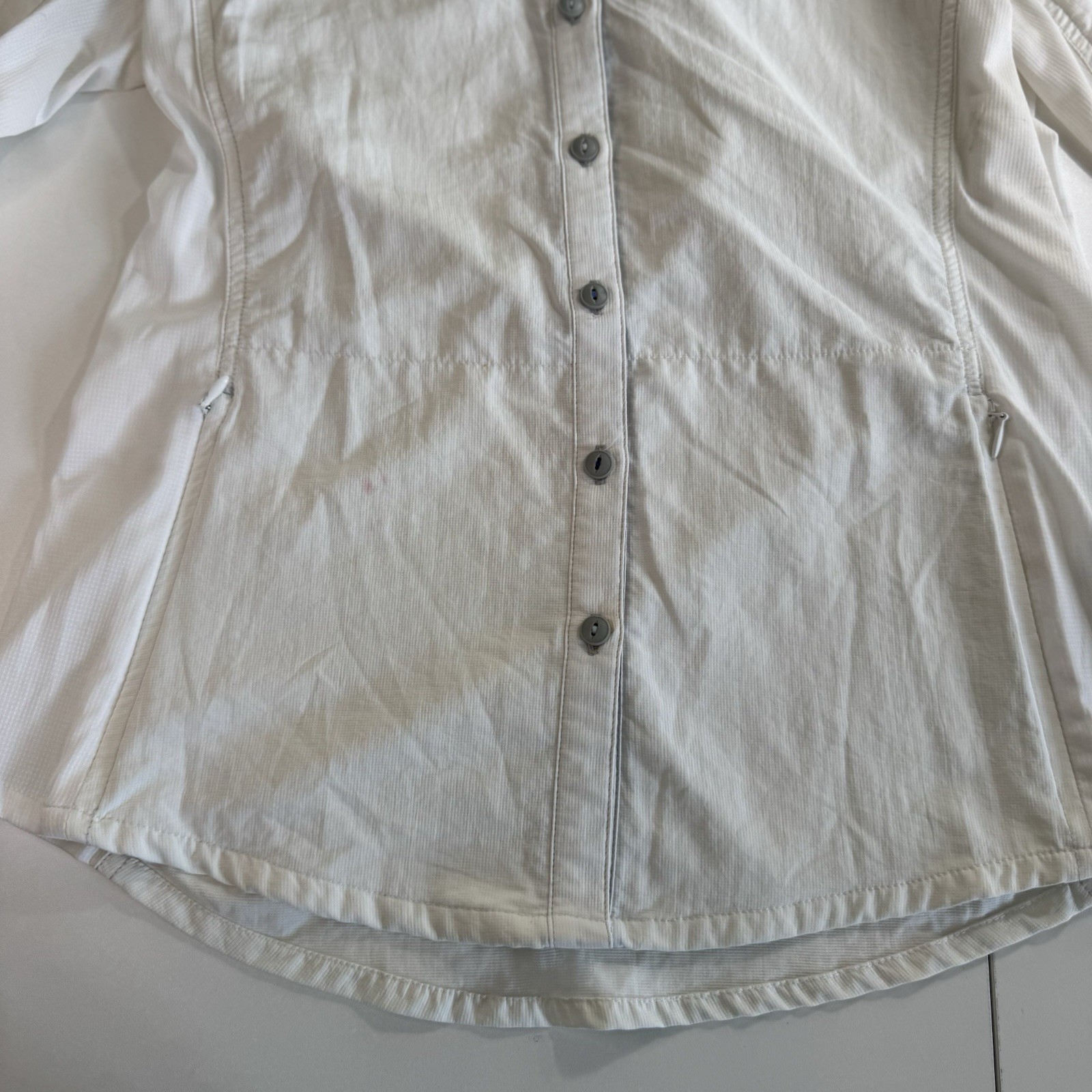 Kuhl Shirt Women’s Small White Long Sleeve Button Up Outdoor Hiking plaid Trim