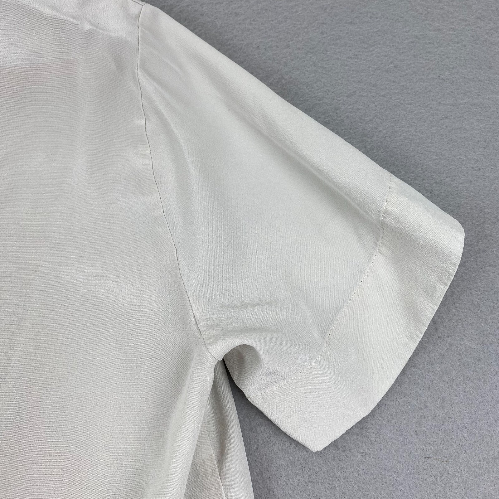 MM Lafleur Annika Top M Washable 100% Silk light gray Short Sleeve