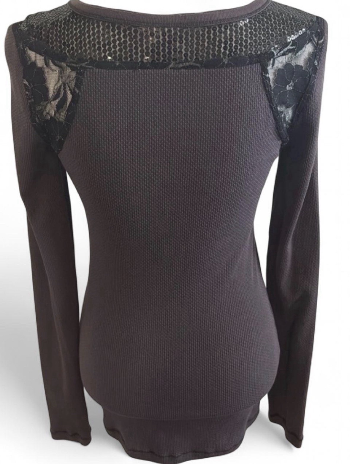 ASO tori vega victorious free people sequin & black lace purple henley top sz m