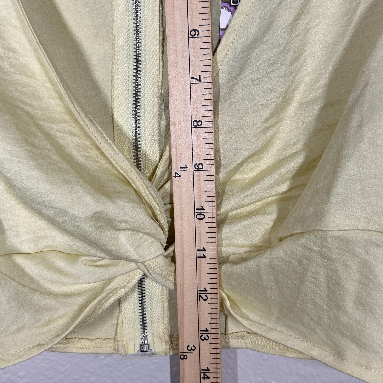 Boohoo Twist Detail Crop Top Puff Sleeve Zip Back Lime Yellow Size US 2 Y2K Cute