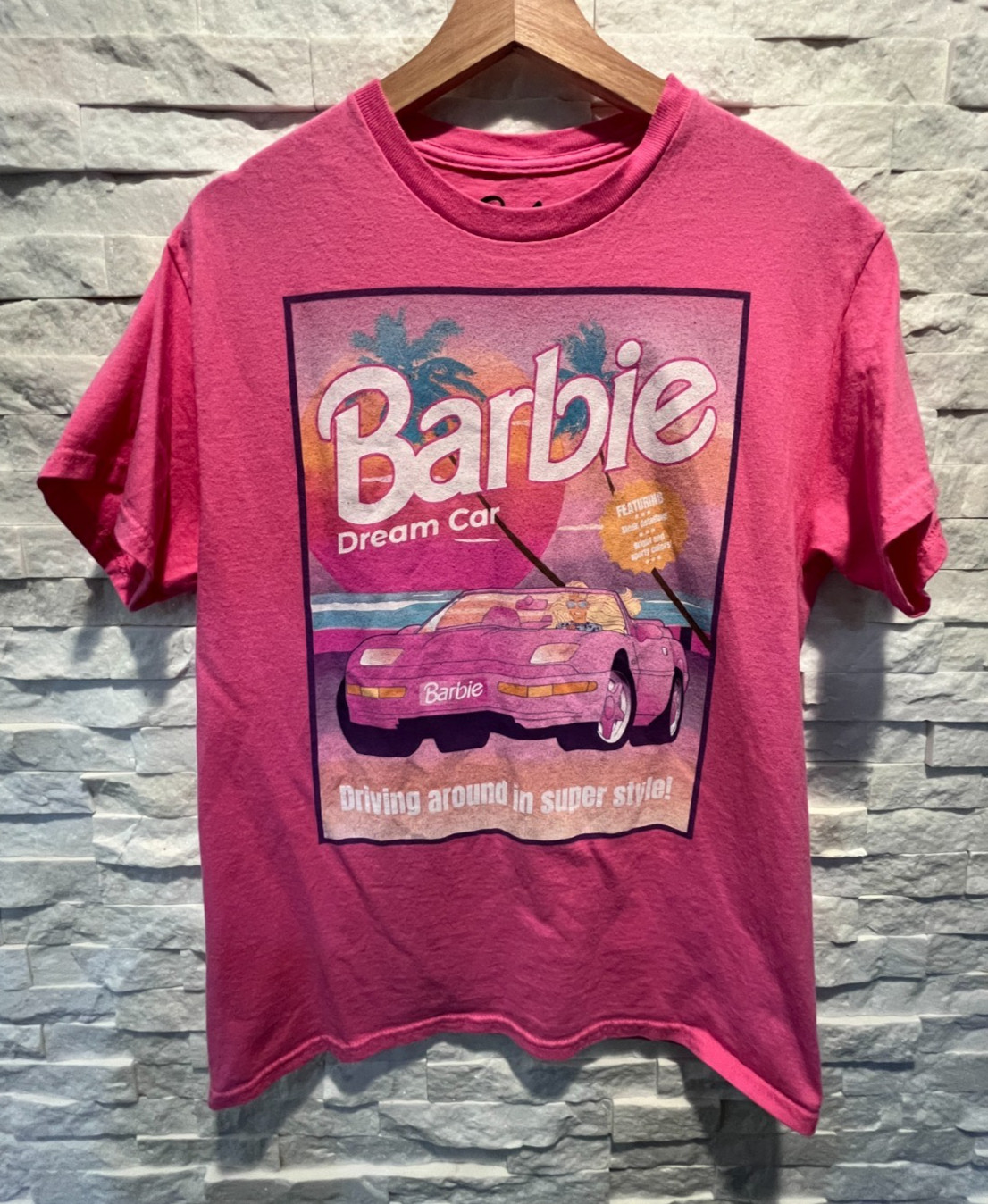 EUC Women’s BARBIE T-Shirt Short Sleeves Crew Neck Pink Barbie Theme 100% Cotton