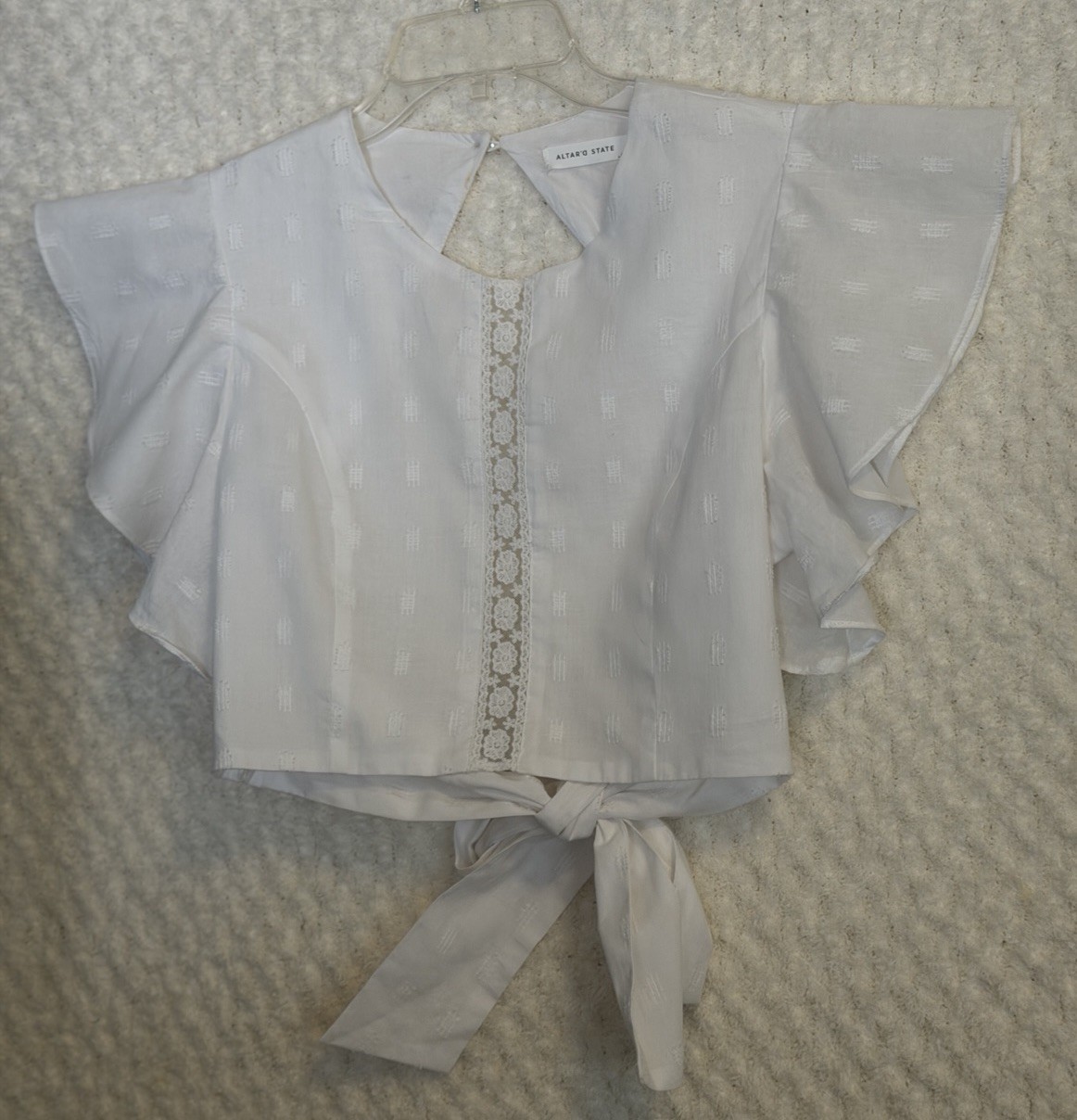 Altar’d State Crop Top M White Flutter Sleeve Tie Back Cottagecore Festival Boho