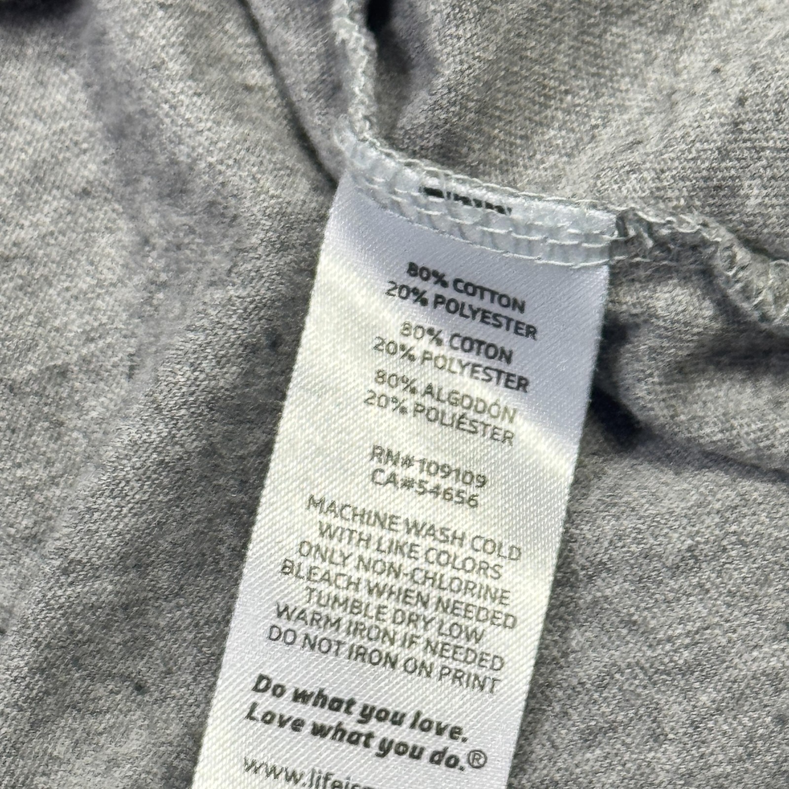 Life Is Good T-Shirt Womens XXXL Gray V-Neck Zero Tasking Graphic Crusher Tee