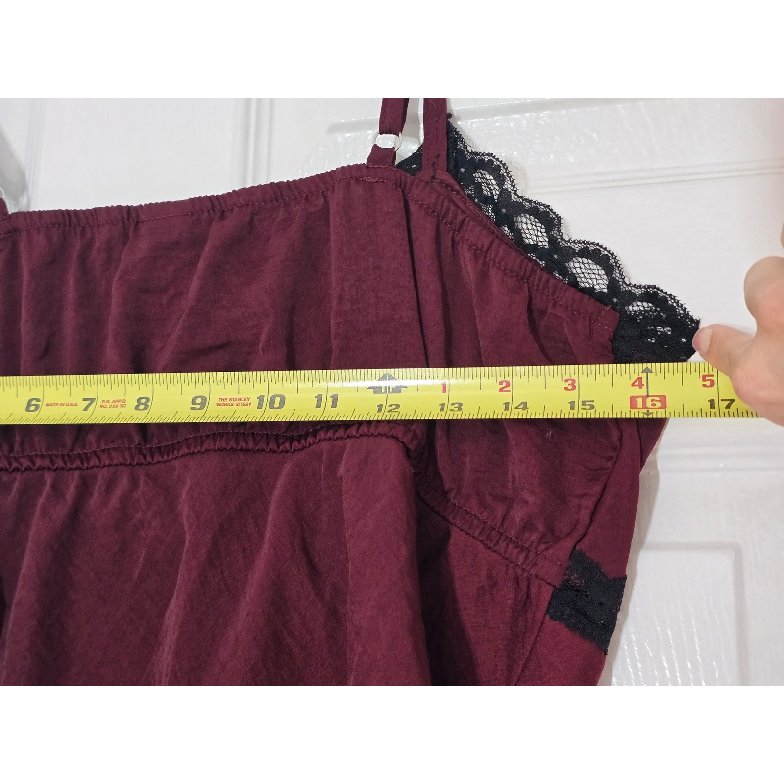 Wild Fable Burgundy Lace Trim Camisole Top Dark Feminine Y2K Romantic Goth L XL