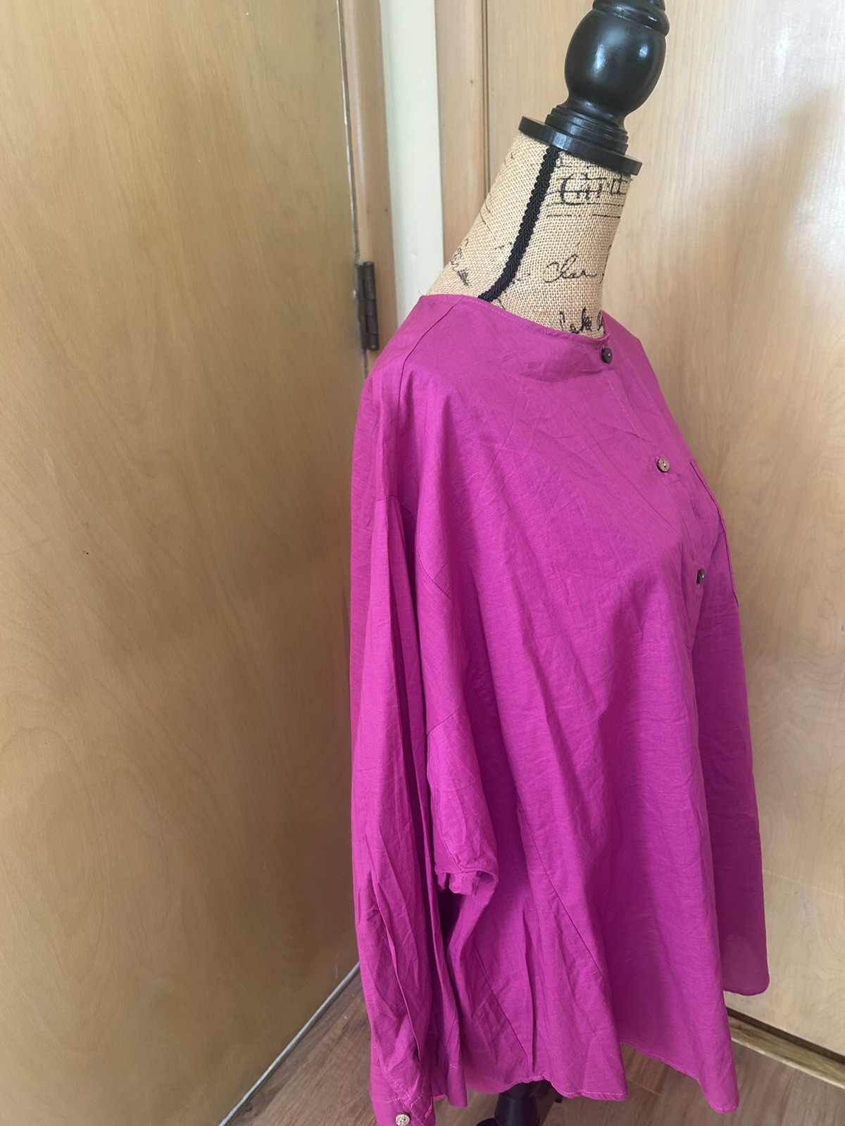 Tam Cam fushia blouse, NWT