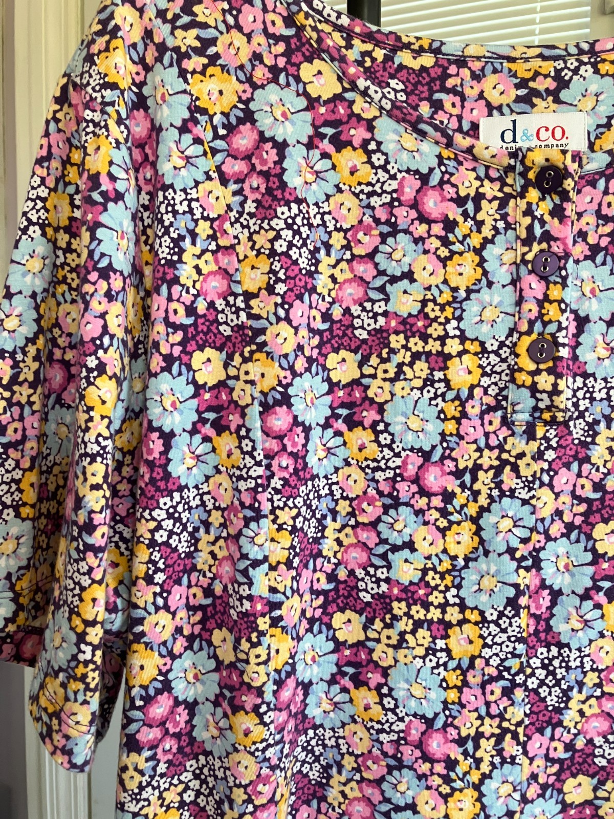 NWOT D & CO SZ 2X BLUE PINK YELLOW FLORAL TUNIC TOP JN02 COTTON RAYON SPANDEX