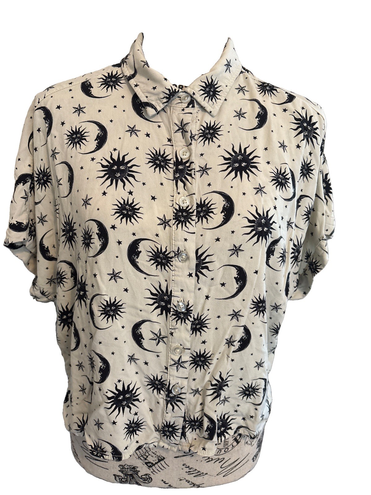Hot Topic Celestial Sun Moon Stars Oversized Cropped Button Up Shirt M
