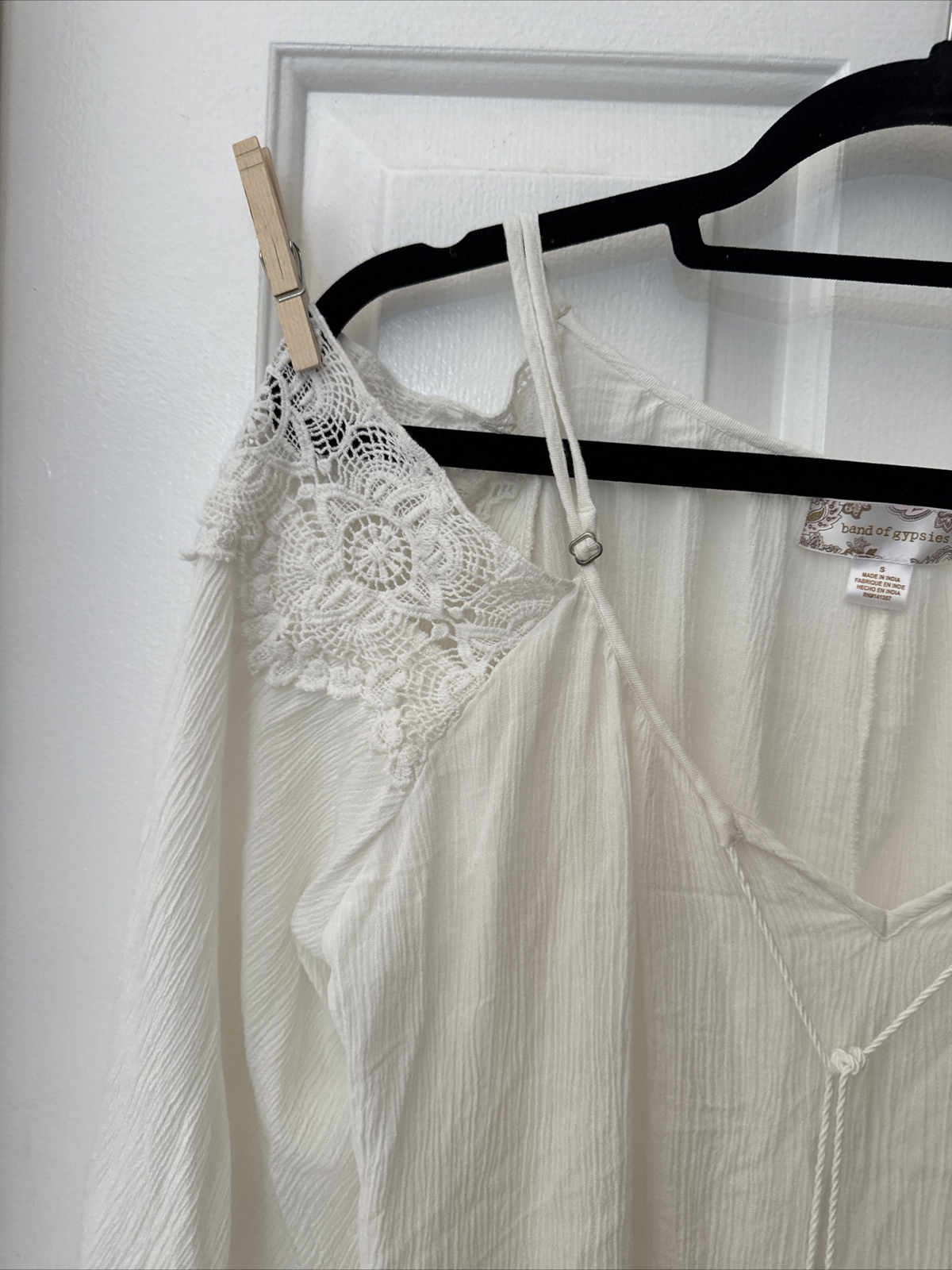Band of Gypsies Cold Shoulder Top Ivory w Crochet Lace Trim Flowy Boho Chic S