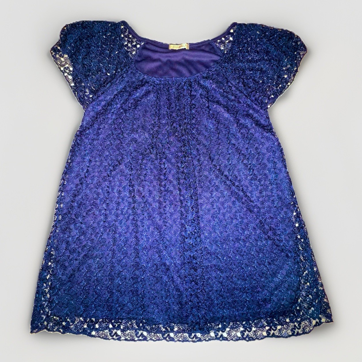 Rod And Ali Medium Blue Crochet Lined Blouse Women’s Short Sleeve