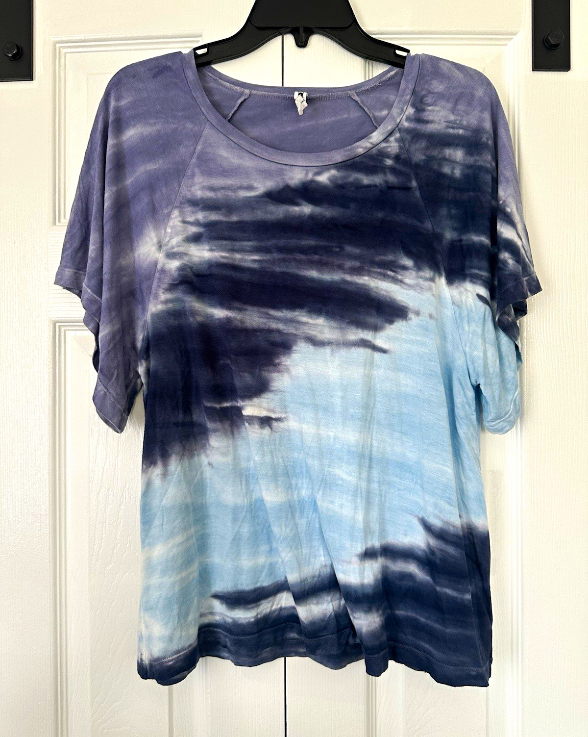 Cestle & Gauge Women’s Tie-Dye Dolman Short Sleeve Ruffle Tee XS/T/P Petite