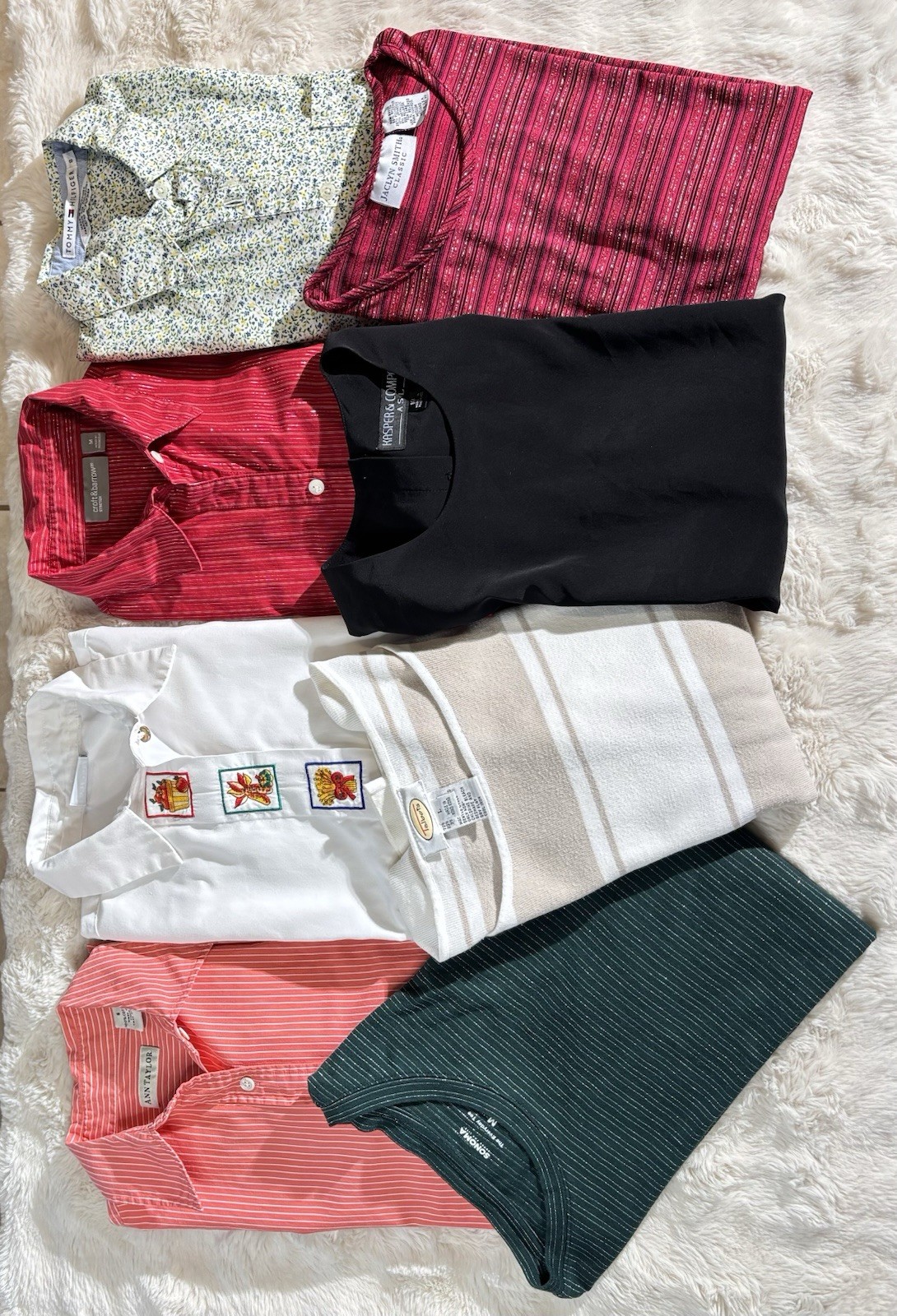 Lot Of 8 Women’s Tops Medium – Large Mix Brands, Styles, And Colors