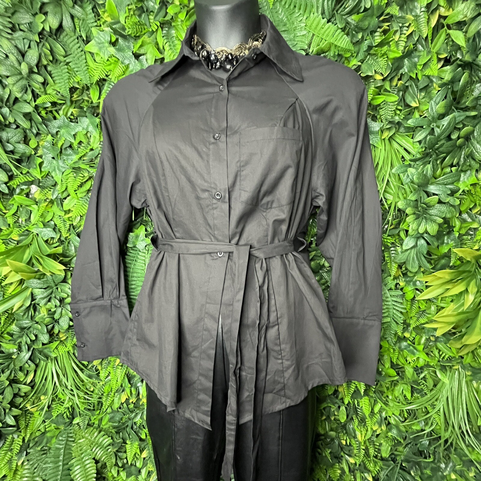 HYFVE Tops Women Large Black Button Shirt Open Back Design Belted Waist 0899