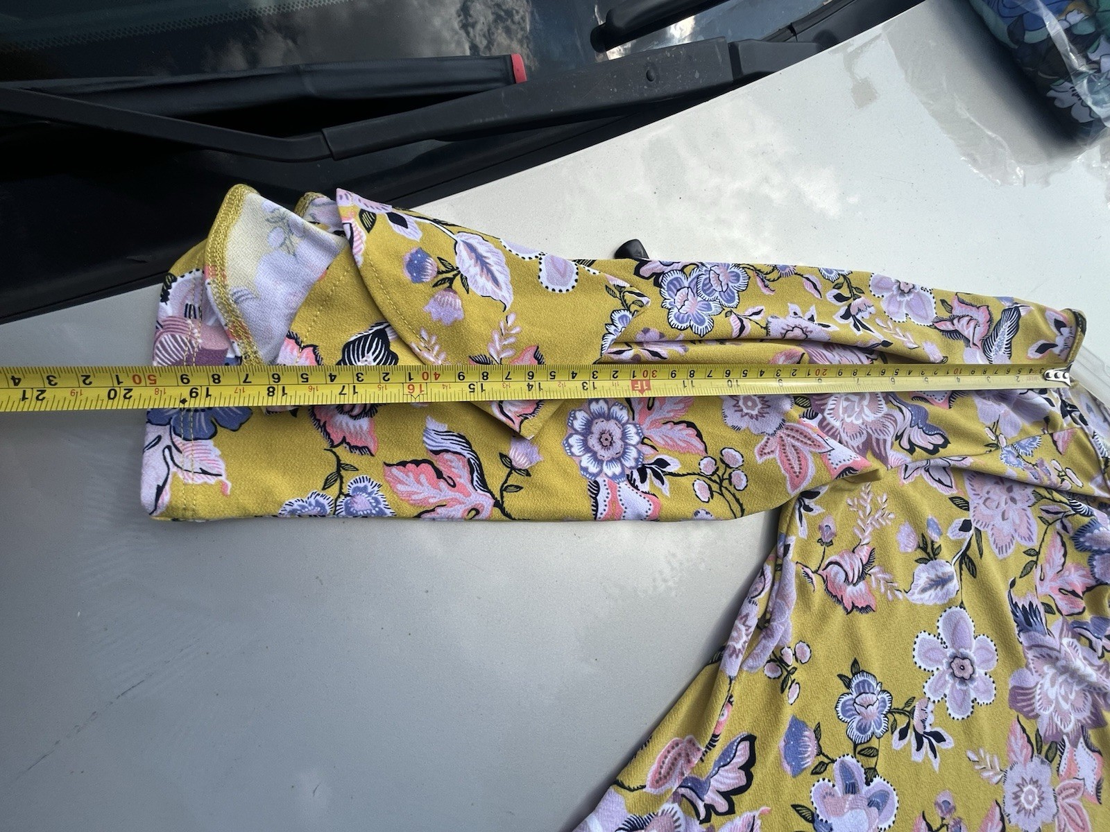 7th AVENUE NEW YORK & CO.Women’s Blouse 3/4 Bell Sleeve Round Neck Floral.Size L