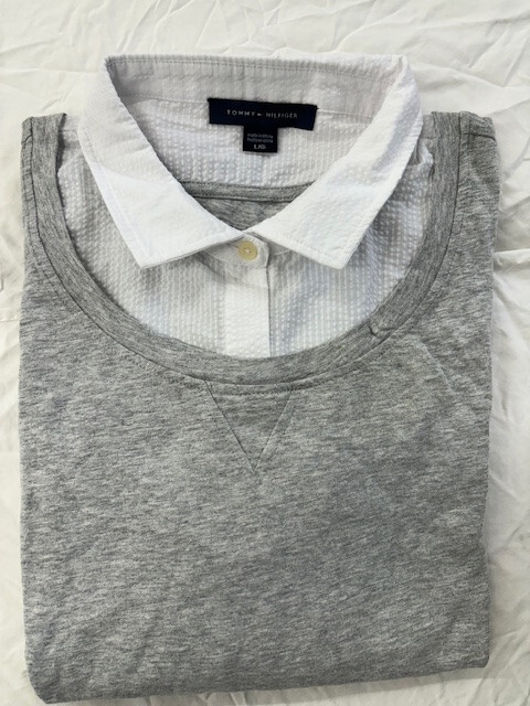 TOMMY HILFIGER Women’s COLLAR/SWEATER TOP 1 PIECE (WHITE/GRAY LARGE)NWOT