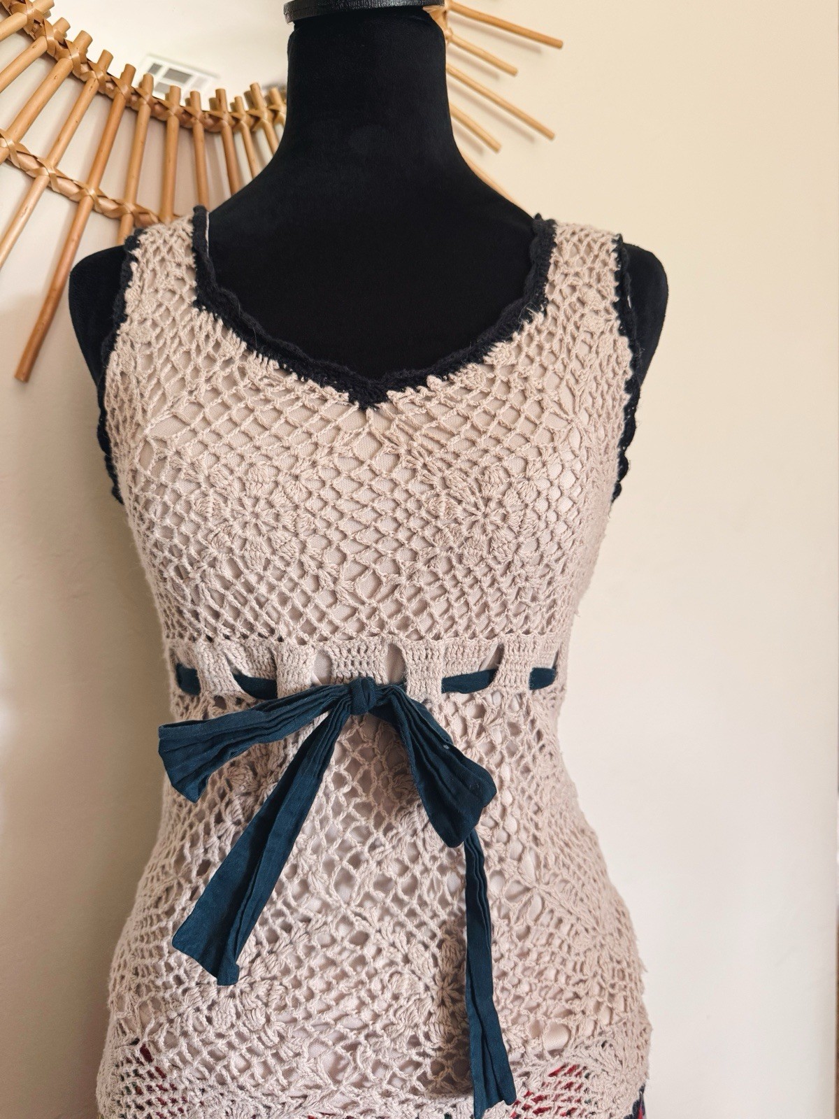Vintage Y2K Glimmer Tan Crochet Cottage Core Tank with Black Tie Waist Size M