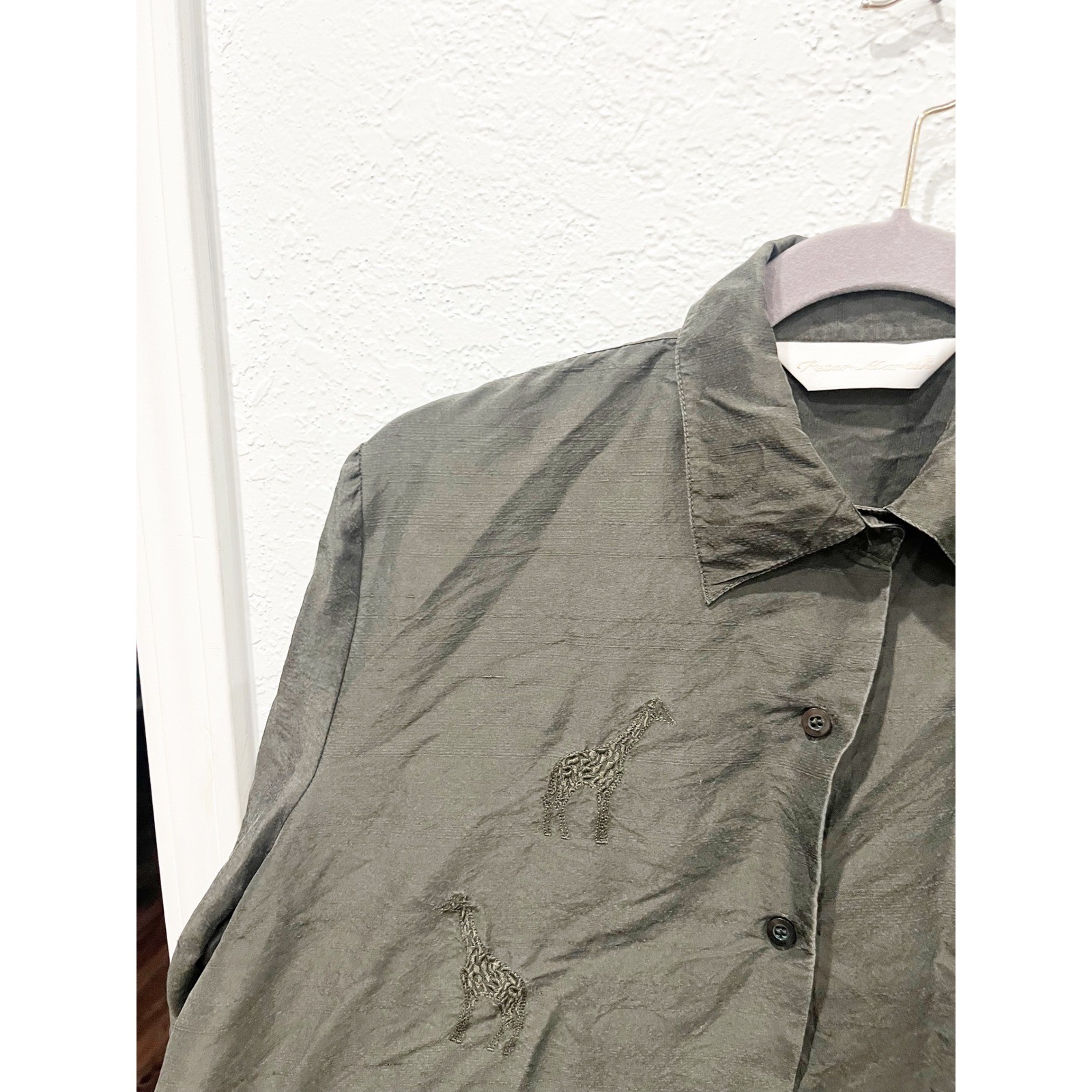 Peter Martin Silk Giraffe Embroidered Button Down Shirt Olive Green Womens 10