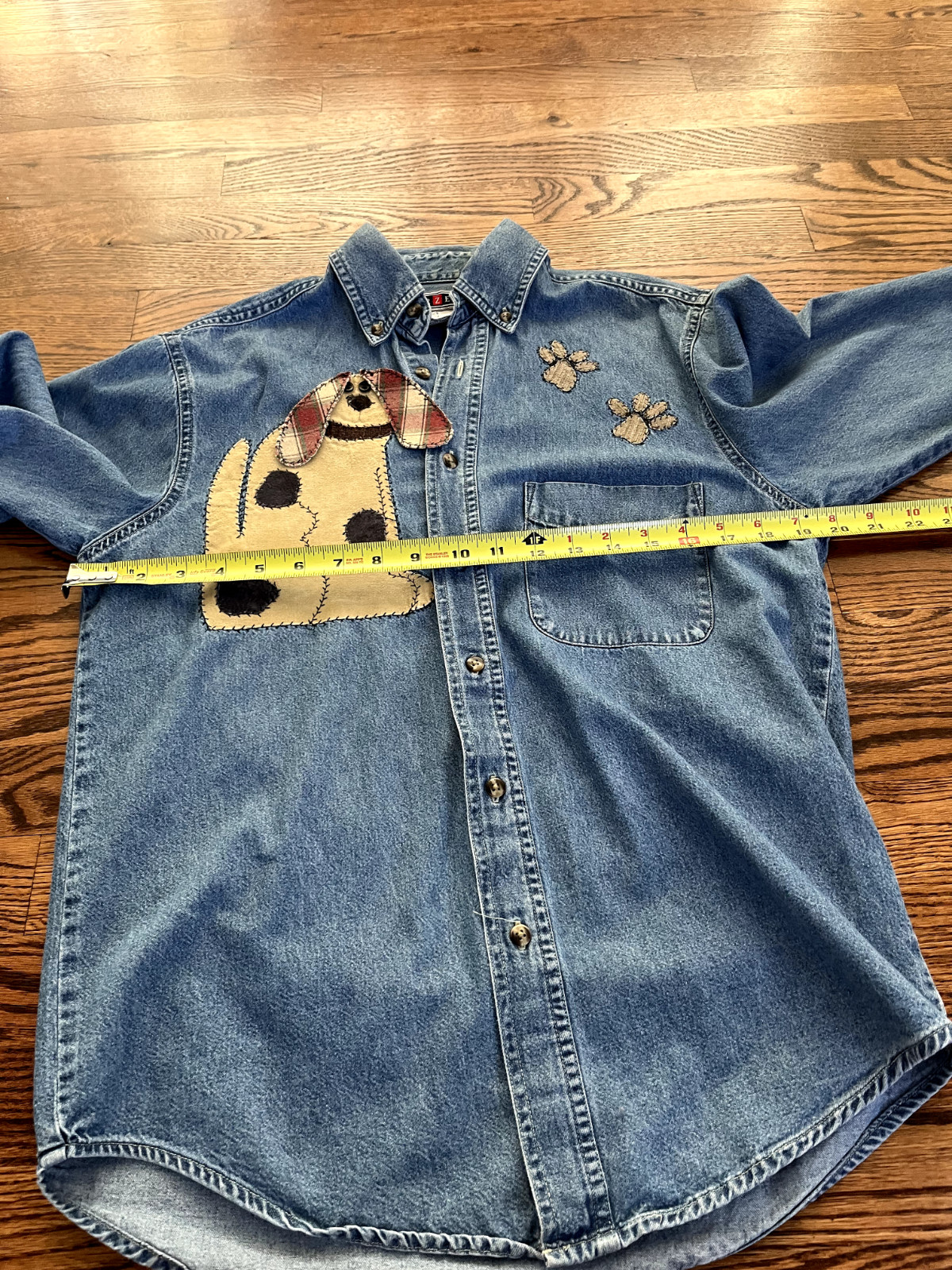 Vintage Patchwork Quilted DOG Jerzees Shirt Sz Small Chambray Denim Button Down