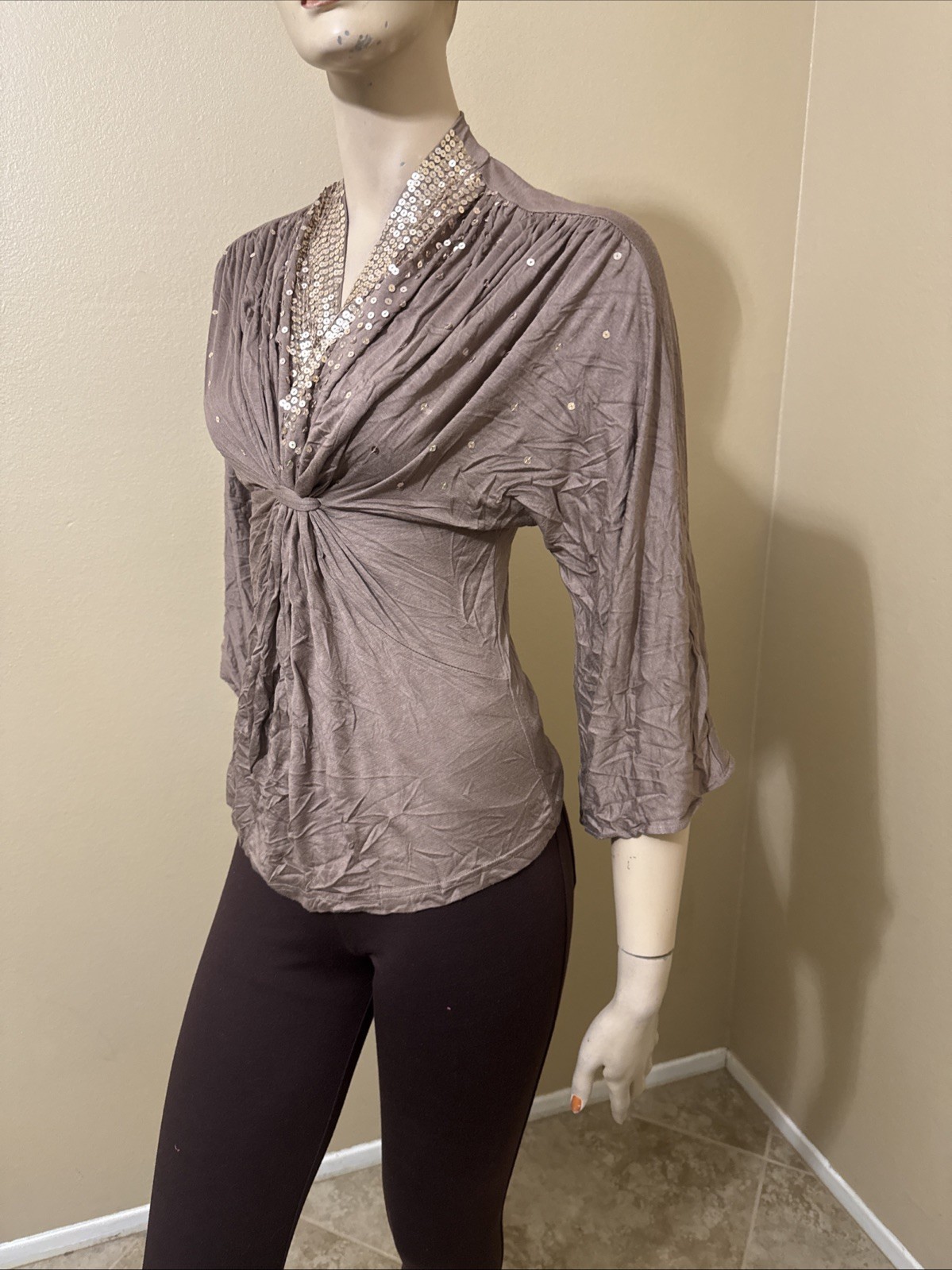 Women’s Beige Rayon Casual Party Stretch Beaded Pleated Bow Size S Blouse Top