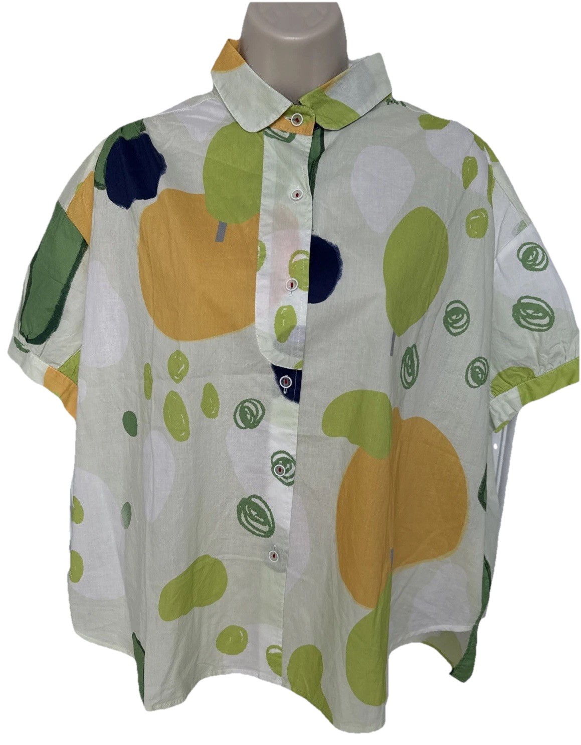 ART TO WEAR….FUNKY DOTS PEARS BUTTON DOWN TOP W/POCKETS OVERSIZED BOXY FIT M/L