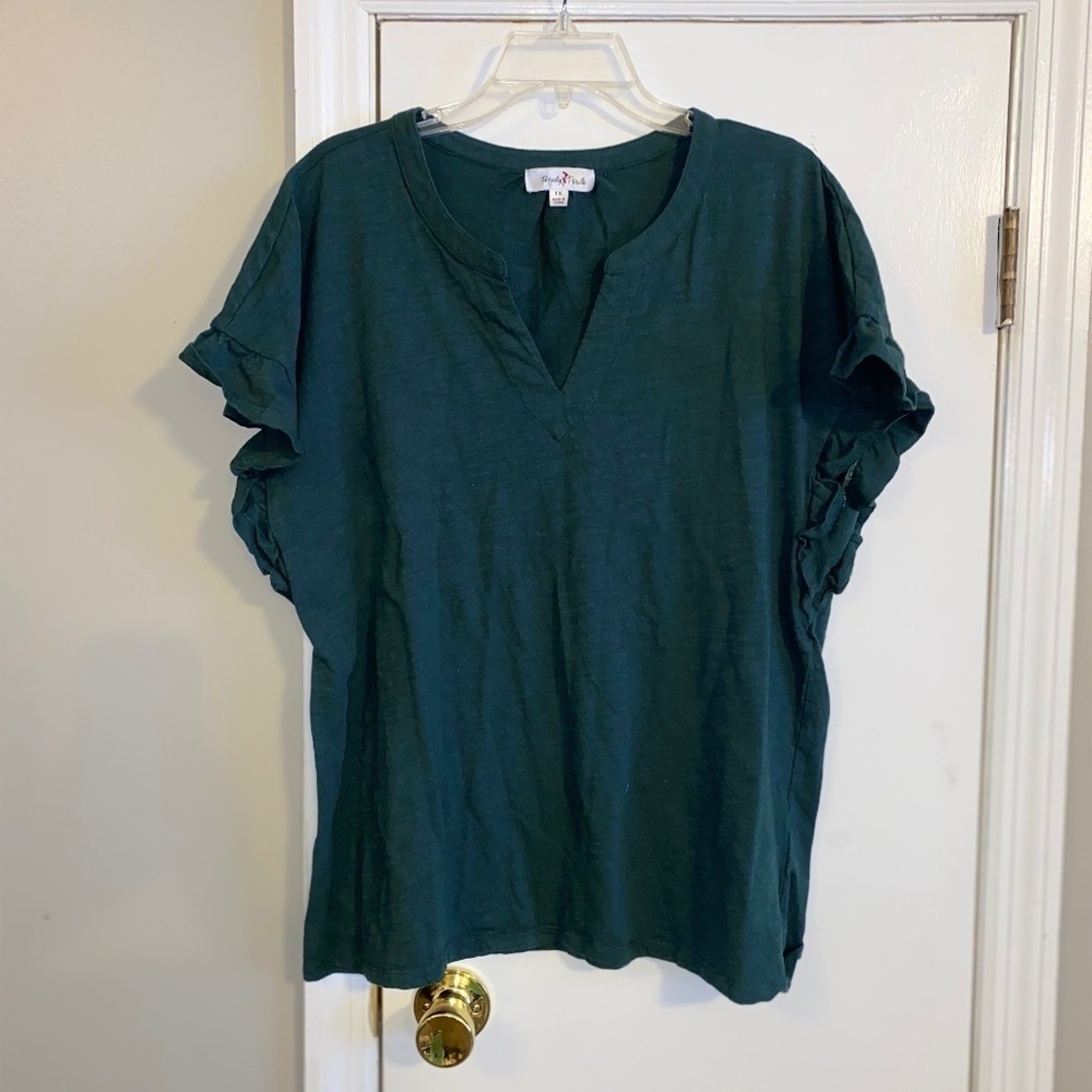 Perfectly Priscilla size 1x ladies top