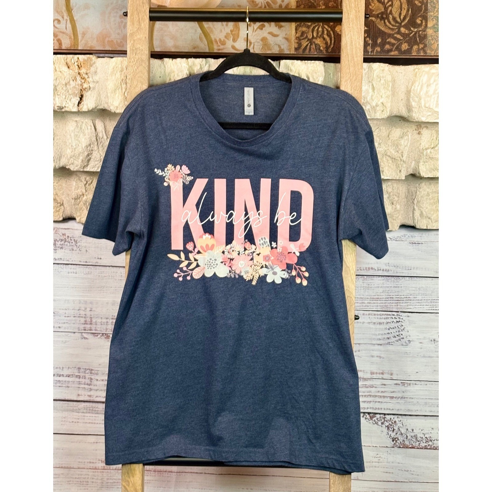 Be Kind Floral Graphic Tee Heather Navy Blue Soft Knit Size Medium
