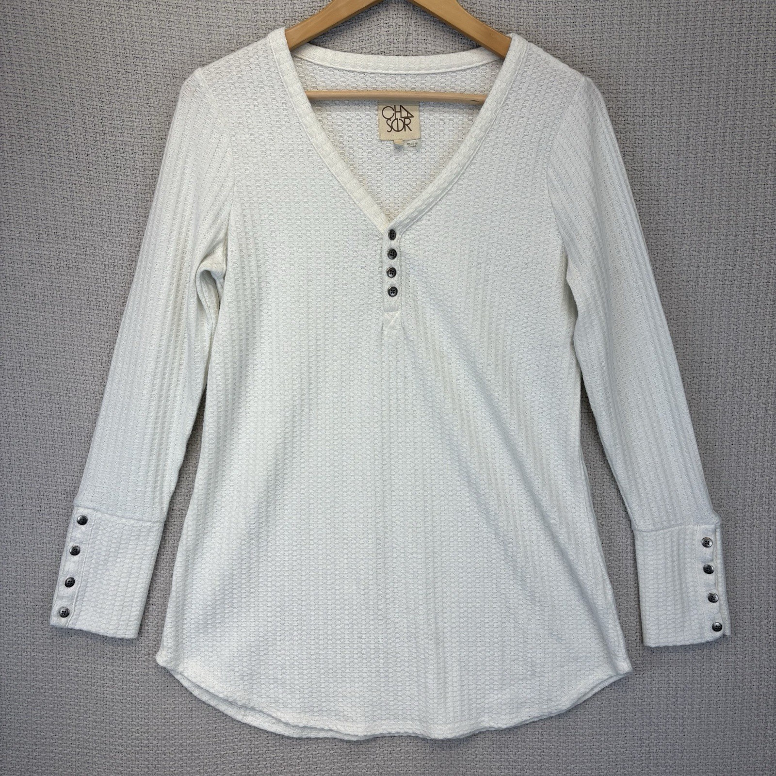 CHASER Henley Shirt Womens Large Off White Thermal Waffle Knit V Neck Top EUC