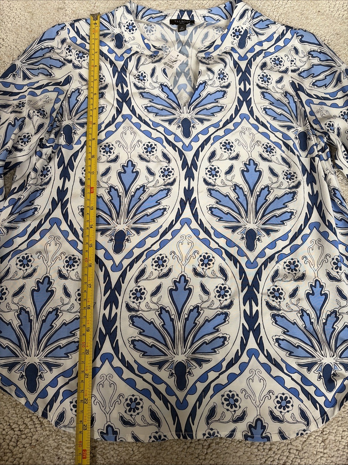 NWT Talbots Petite S Blue White Print Blouse V-Neck Barrel Cuff Lightweight Top