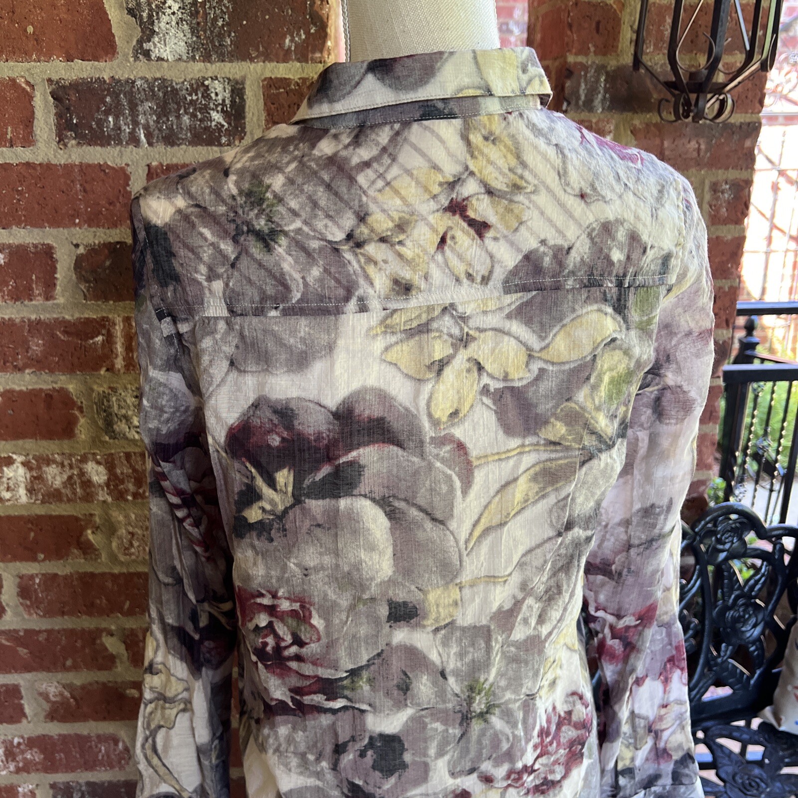 Mystree Maxi Button Down Top Tunic Floral Size Small Colorful Side Slit