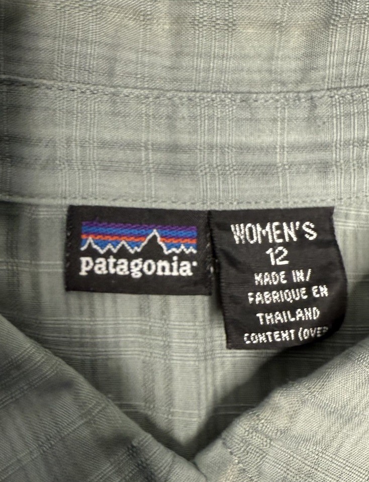 PATAGONIA Womens Size 12 Lightweight LS Button Down Shirt Stripe Cotton