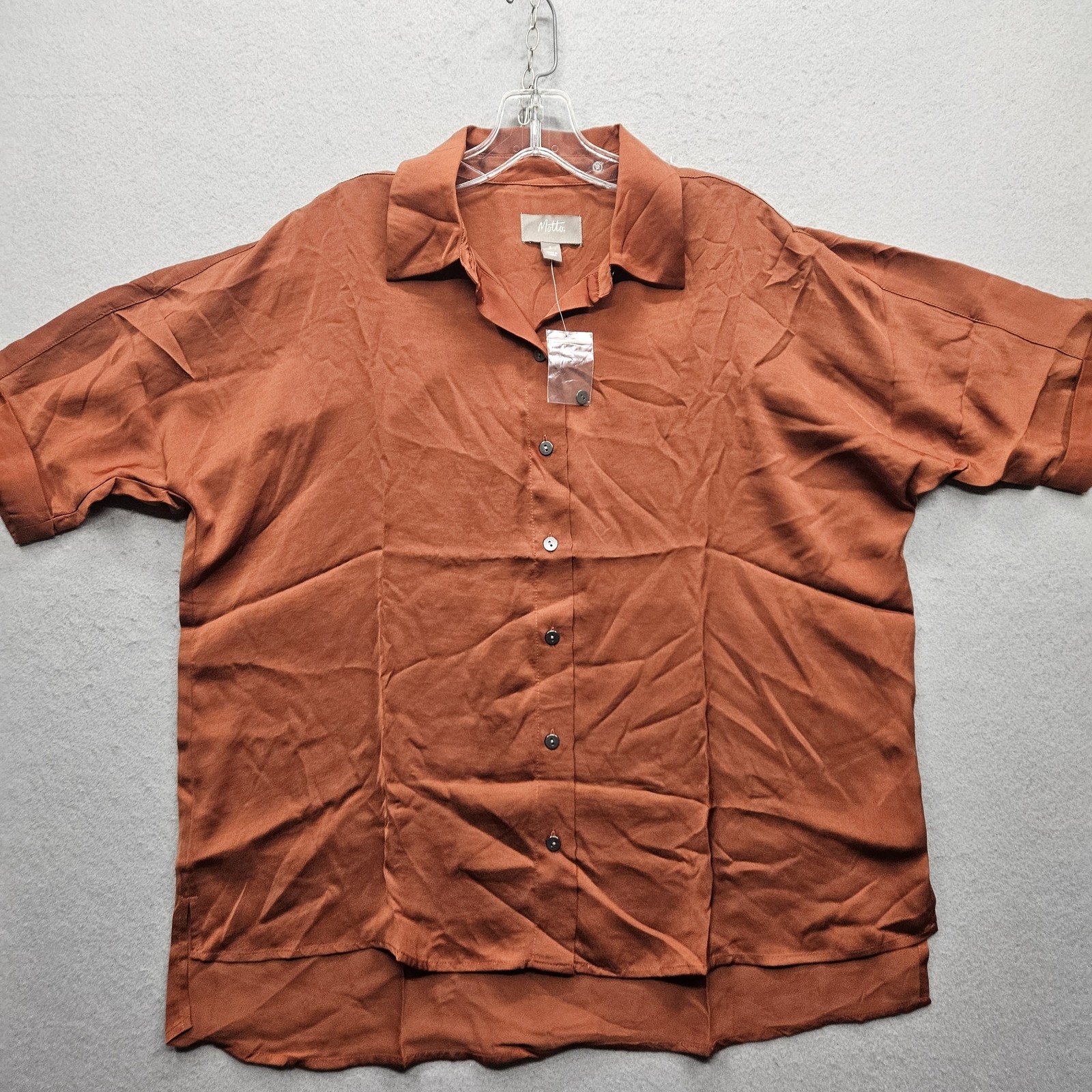 Motto Women’s Small Tan Silk Collar S/S Button Down NWT