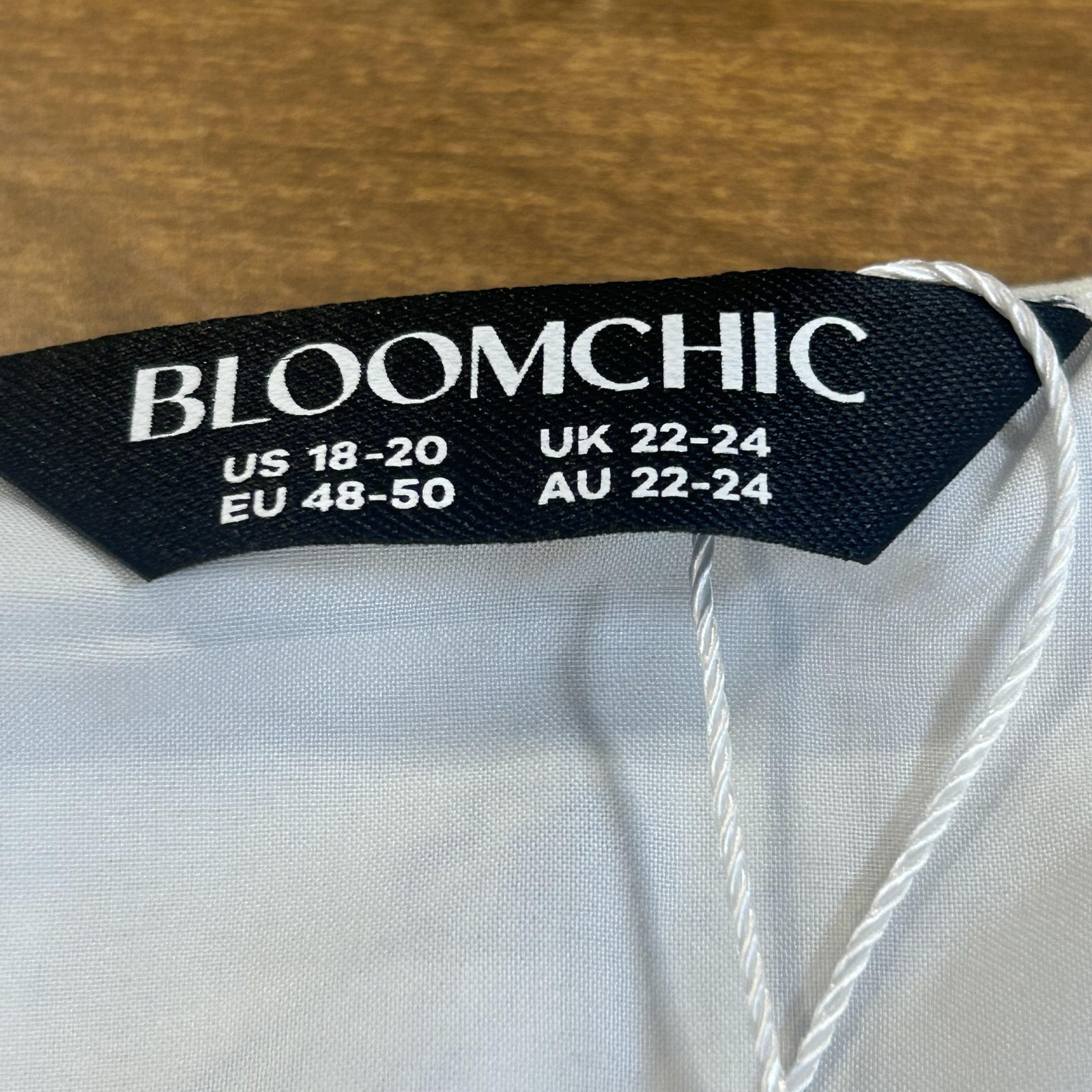Bloomchic Tunic Shirt Womens 18-20 White Seashell Starfish Tie Waist Lined