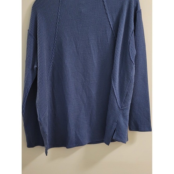 ANDREE BY UNIT LS Denim Blue V-Neck Ribbed Knit TOP SIZE SM/ MED