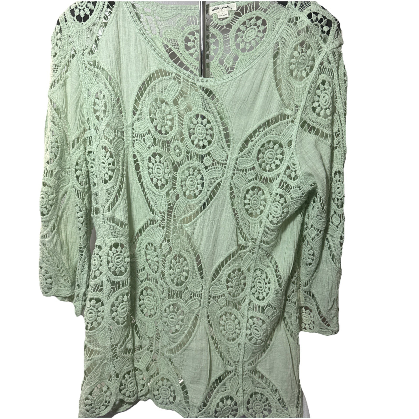 Ultra Pink Crochet sheer 3/4 Sleeve Sheer Lace Tunic Top Mint Green sz Large
