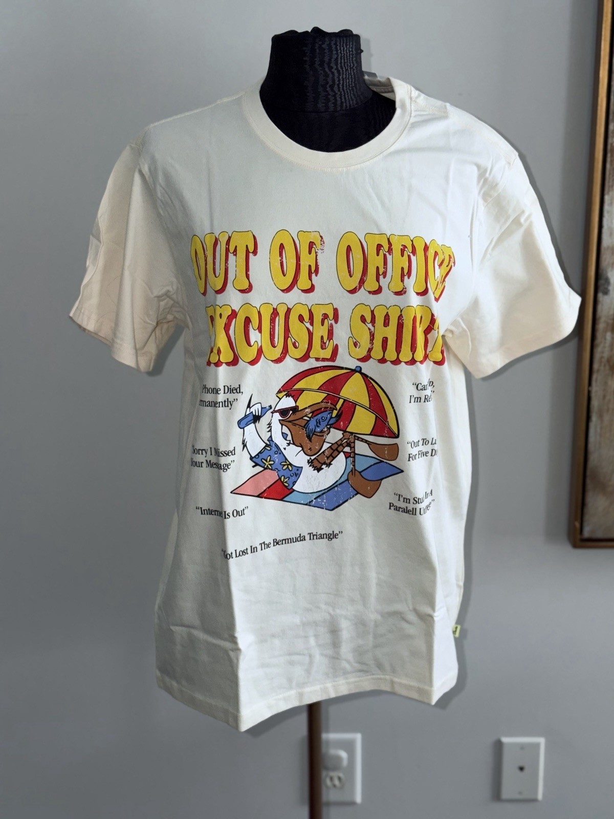 NWT Duvin Cream Out Of Office Excuse Shirt With Seagull On The Front Color Cream