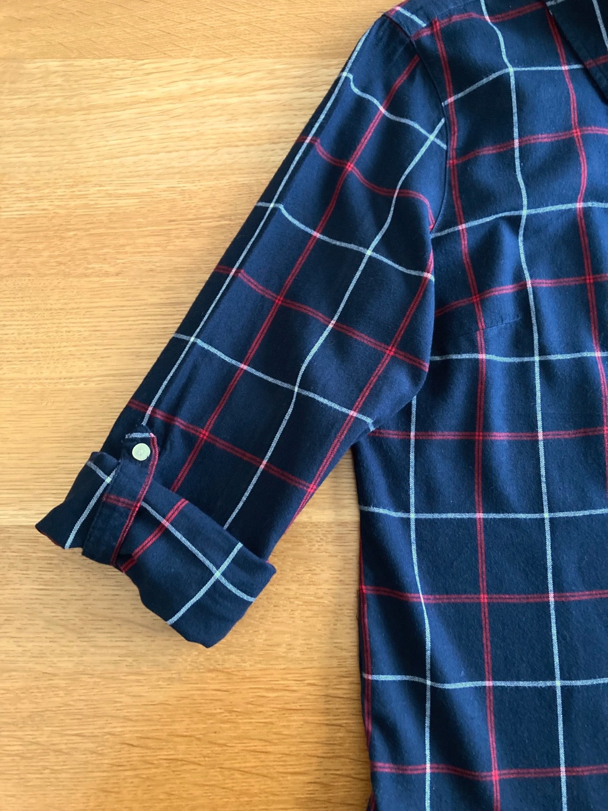 Women’s Tommy Hilfiger Quarter Button Long Sleeve Navy, Red, White Plaid Shirt-M