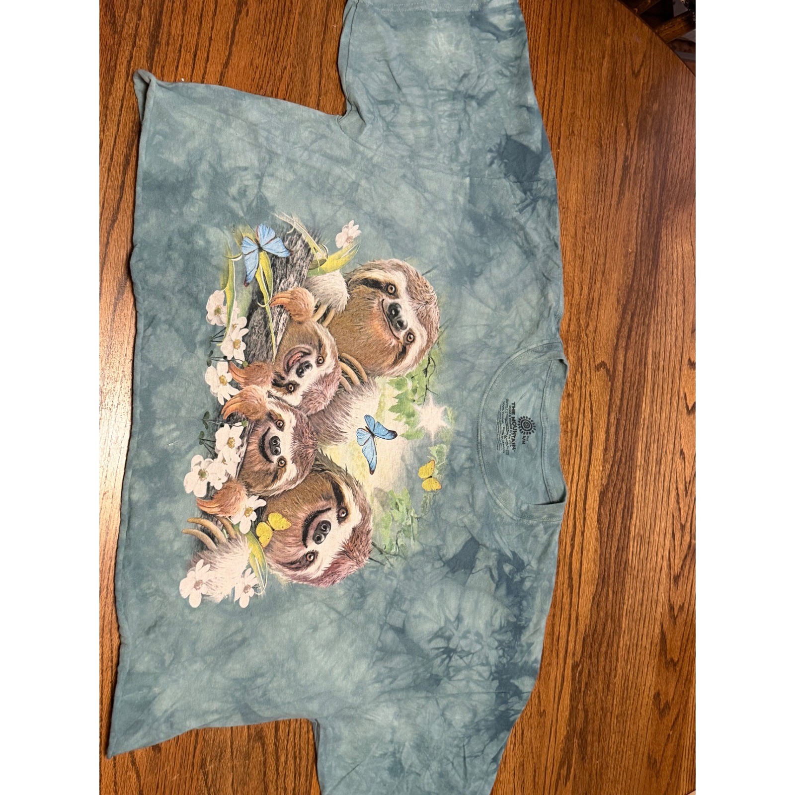 The Mountain Sloth Family Tie Dye Crop Top Blue Grey Cotton Graphic Tee S/M