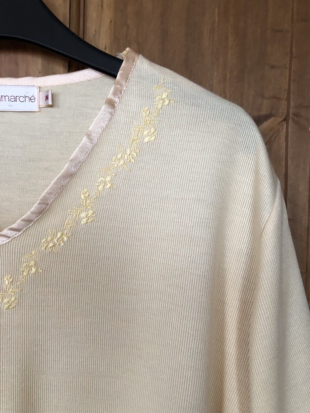 Lemon pale yellow embroidered satin trim top t-shirt, 16-18 / M Bonmarche