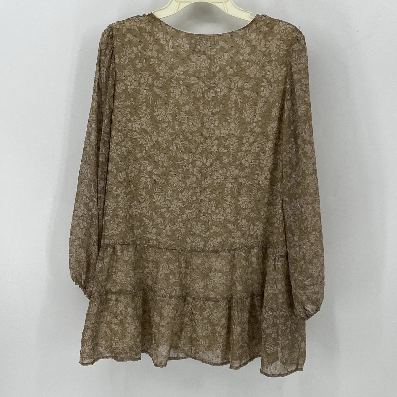 New Cal Style Tunic Women’s Small Tan Floral Textured Neutral Sheer Sleeve NWT